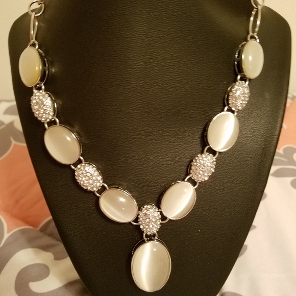 Necklace - Picture 4 of 4